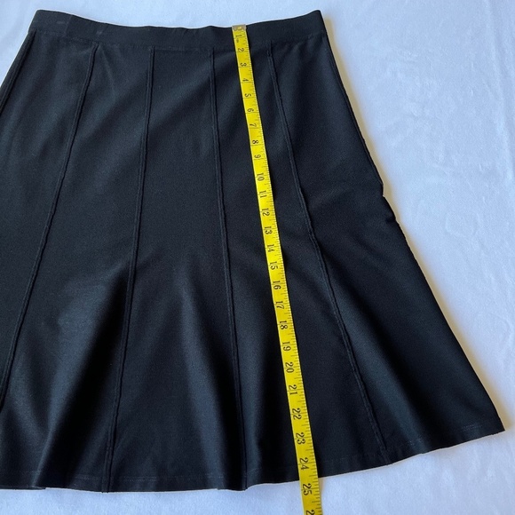 Eileen Fisher A-line stretchy exposed seams pull-on skirt - Picture 5 of 9